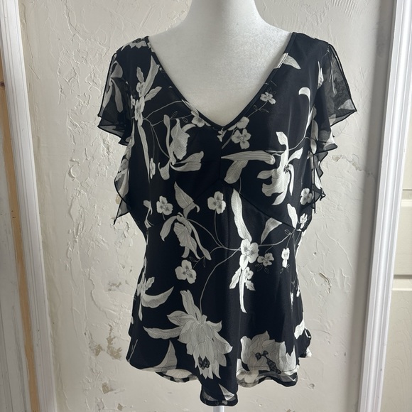Source Unknown Tops - Fairy Black and White Floral Women's Top sheer sleeves